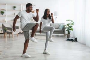 Rutina de ejercicios semanal en casa - ejemplos